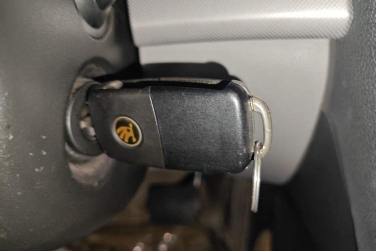 Used Skoda Octavia 2014 1.6L Automatic Yijun Edition Vehicle Key