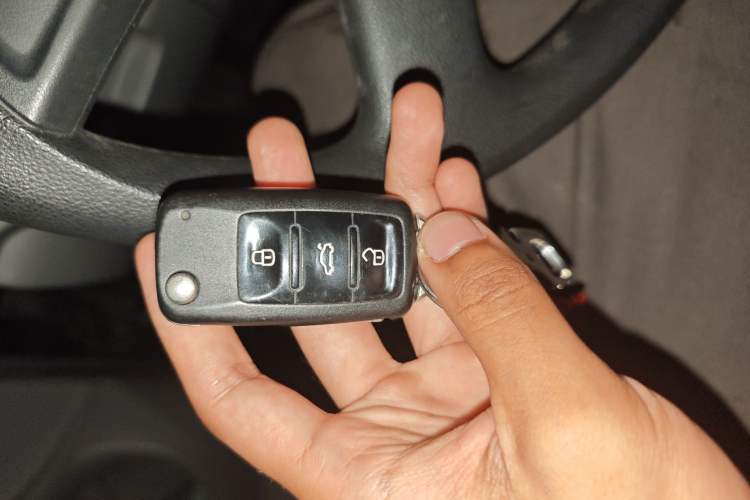Used Skoda Octavia 2014 1.6L Automatic Yijie Edition Vehicle Key