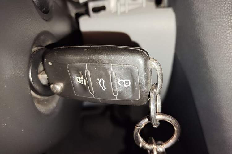Used Skoda Octavia 2014 1.6L Automatic Yijie Edition Vehicle Key