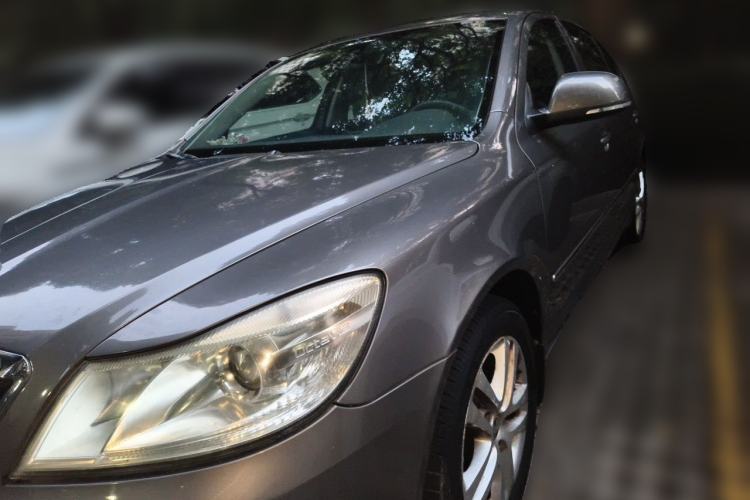 Used Skoda Octavia 2014 1.6L Automatic Yijun Edition Guazi used car, China used car export, Used car for sale, Used cars, Cheapest cars for sale