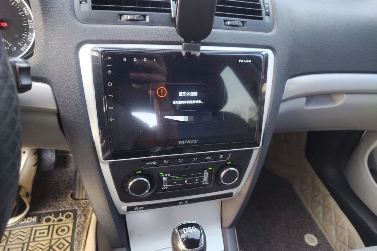 Used Skoda Octavia 2014 1.4TSI DSG Yijun Edition Audio And AC Panel