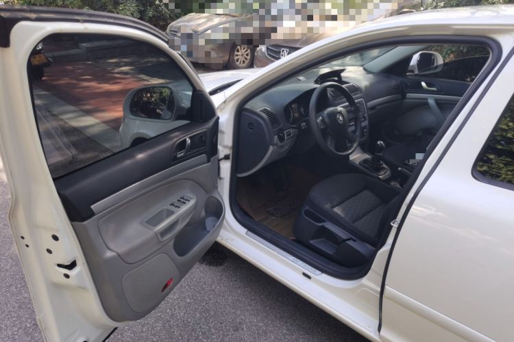 Used Skoda Octavia 2014 1.6L Manual Yijie Edition Driver Seat