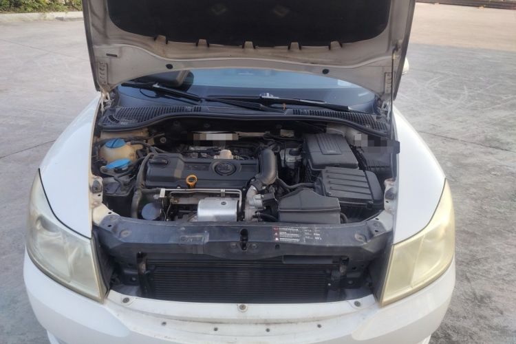 Used Skoda Octavia 2014 1.4TSI DSG Yijun Edition Engine Bay