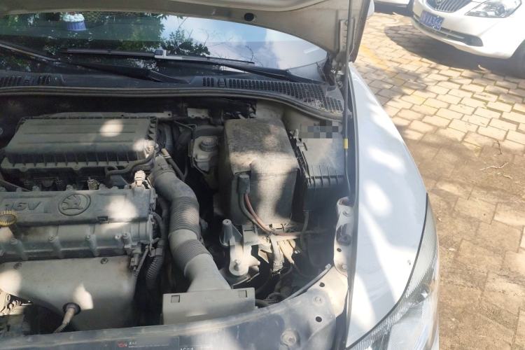 Used Skoda Octavia 2014 1.6L Manual Yijun Edition Engine Bay Left