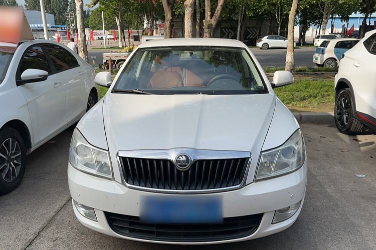 Used Skoda Octavia 2014 1.6L Automatic Eado Edition Exterior 1