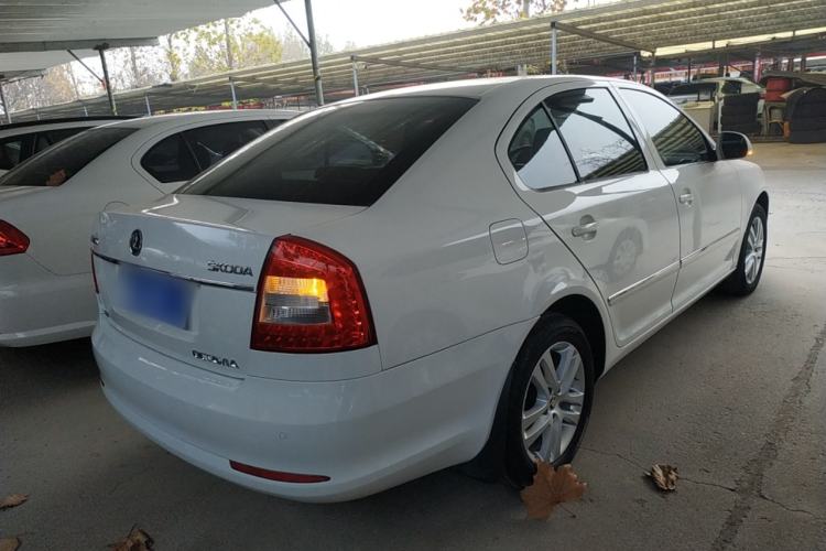 Used Skoda Octavia 2014 1.4TSI DSG Yijun Edition Exterior 5