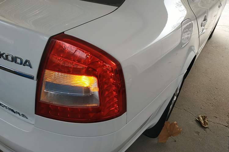 Used Skoda Octavia 2014 1.4TSI DSG Yijun Edition Exterior 6