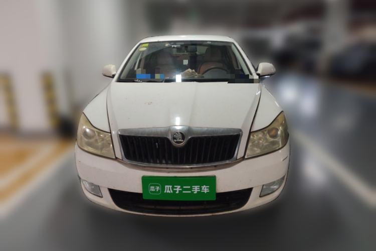 Used Skoda Octavia 2014 1.6L Manual Yijie Edition Front