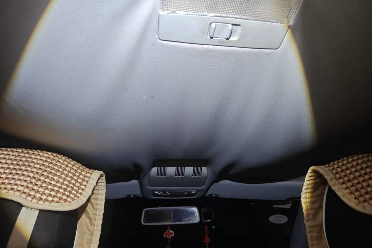 Used Skoda Octavia 2014 1.6L Automatic Yijie Edition Headliner