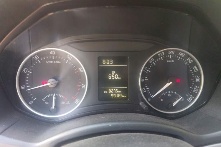 Used Skoda Octavia 2014 1.6L Manual Yijun Edition Instrument Cluster
