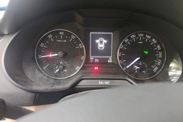 Used Skoda Octavia 2014 1.4TSI DSG Eado Edition Instrument Cluster