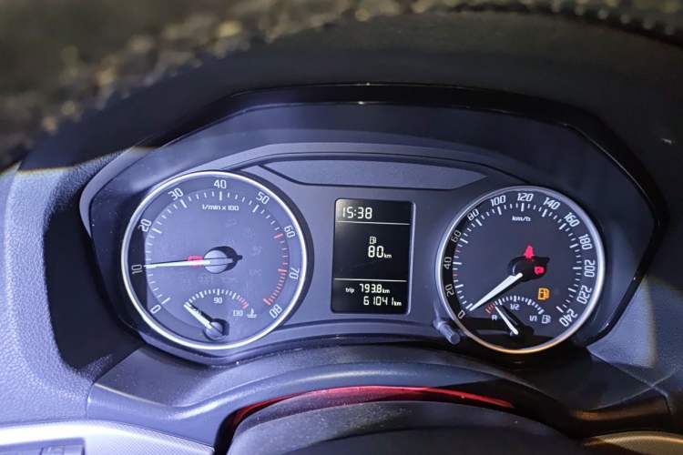 Used Skoda Octavia 2014 1.6L Manual Yijun Edition Instrument Cluster