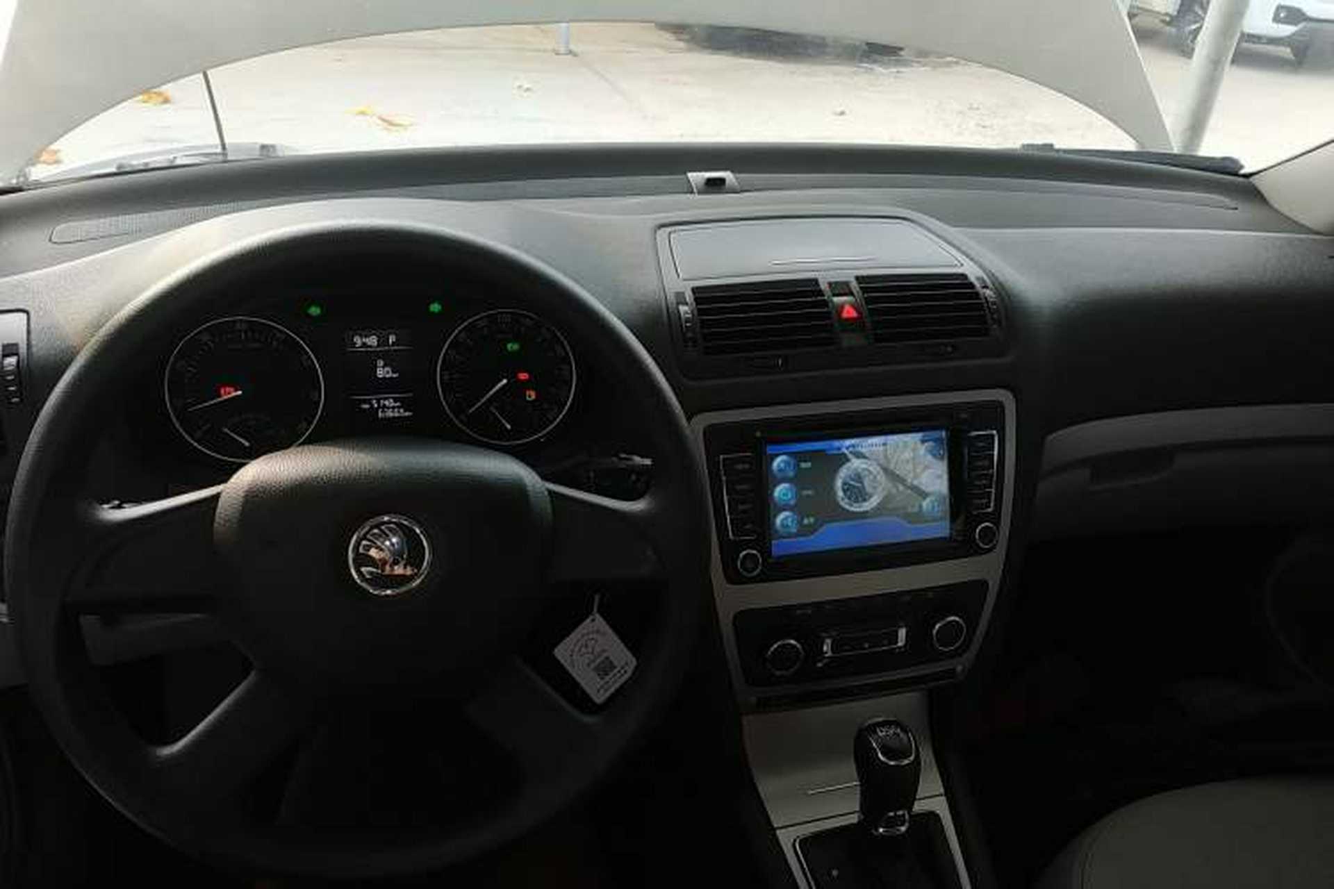 Used Skoda Octavia 2014 1.4TSI DSG Yijun Edition Interior 2