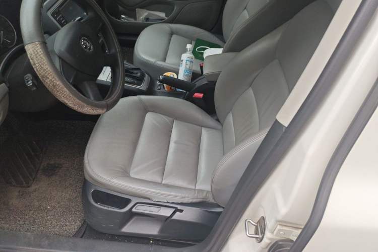 Used Skoda Octavia 2014 1.6L Automatic Yijun Edition Left Front Seat