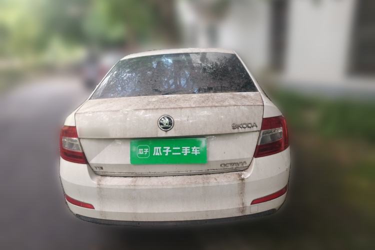 Used Skoda Octavia 2014 1.4TSI DSG Eado Edition Rear