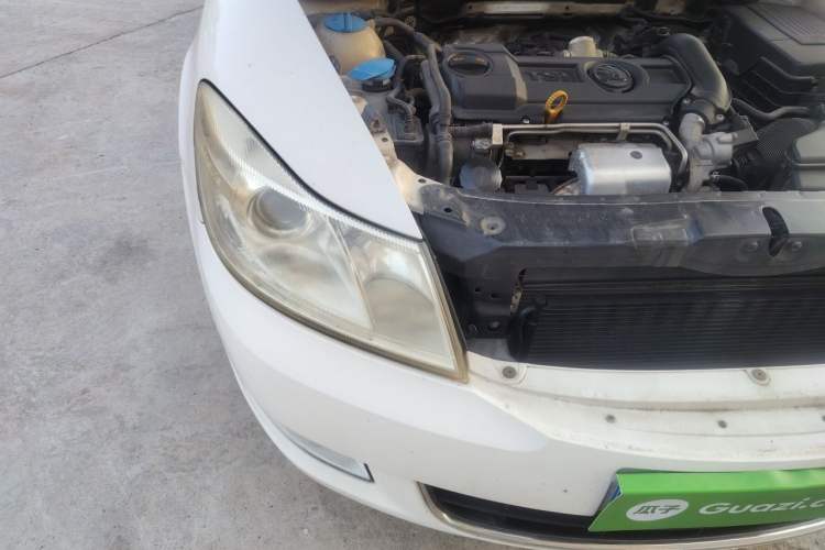 Used Skoda Octavia 2014 1.4TSI DSG Yijun Edition Right Front Headlight