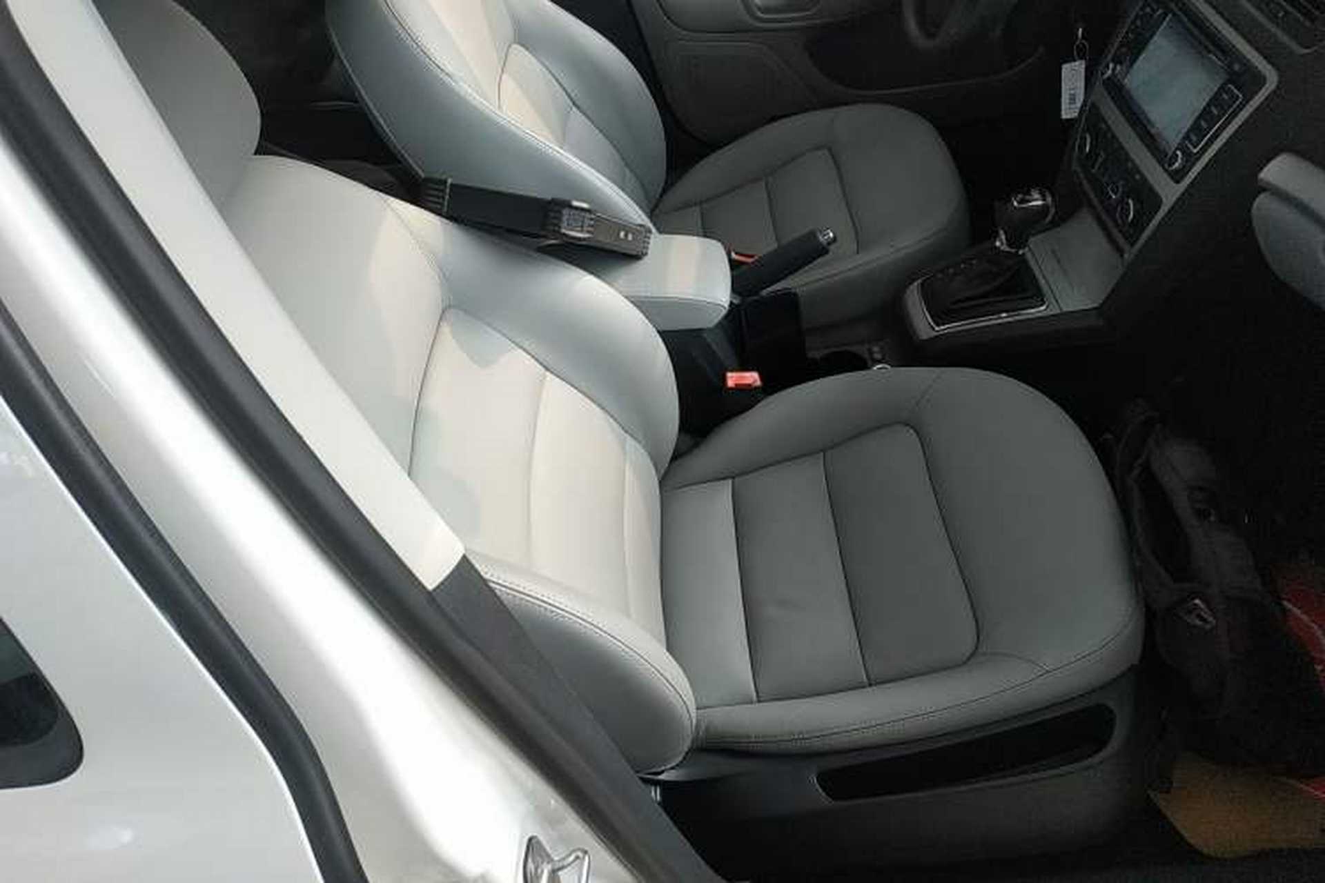 Used Skoda Octavia 2014 1.4TSI DSG Yijun Edition Right Front Seat