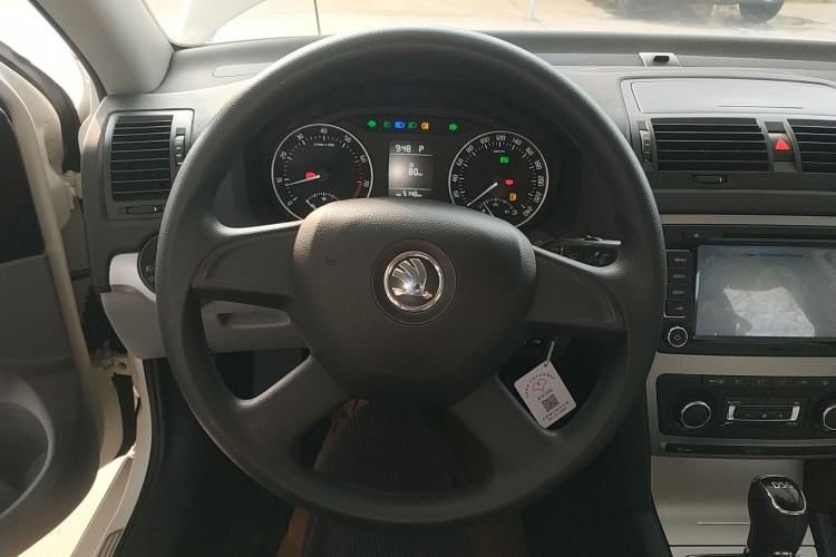 Used Skoda Octavia 2014 1.4TSI DSG Yijun Edition Steering Wheel