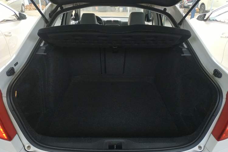 Used Skoda Octavia 2014 1.4TSI DSG Yijun Edition Trunk