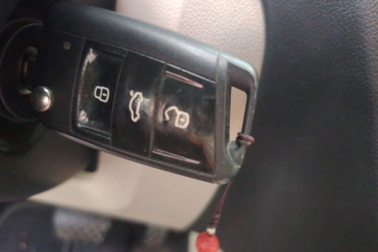 Used Skoda Octavia 2014 1.4TSI DSG Eado Edition Vehicle Key