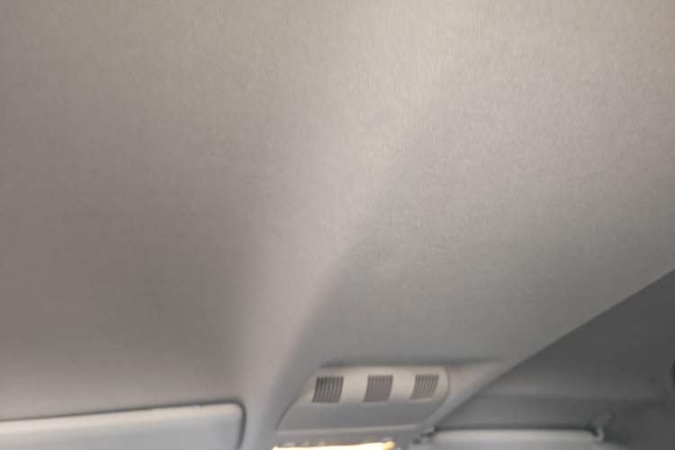 Used Skoda Octavia 2014 1.6L Automatic Yijie Edition Headliner
