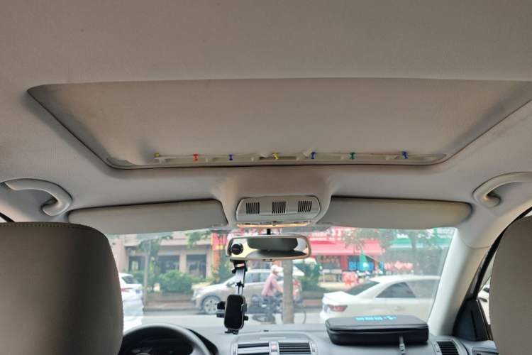 Used Skoda Octavia 2014 1.6L Automatic Yijun Edition Headliner