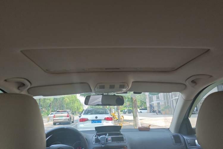 Used Skoda Octavia 2014 1.6L Automatic Yijun Edition Headliner