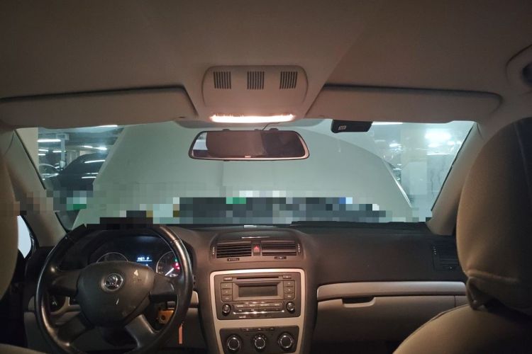 Used Skoda Octavia 2014 1.6L Automatic Yijie Edition Headliner