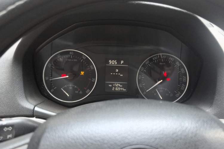 Used Skoda Octavia 2014 1.6L Automatic Yijie Edition Instrument Cluster