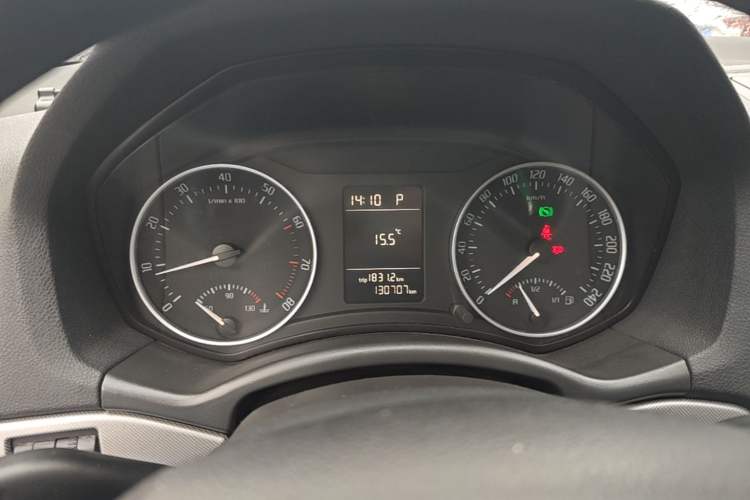 Used Skoda Octavia 2014 2.0L Automatic Yijie Edition Instrument Cluster