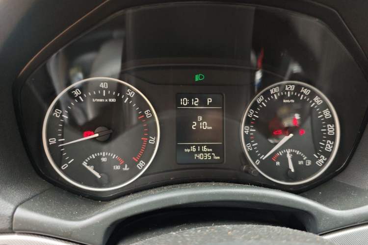 Used Skoda Octavia 2014 1.6L Automatic Yijun Edition Instrument Cluster