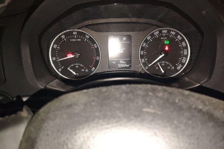 Used Skoda Octavia 2014 1.6L Automatic Yijie Edition Instrument Cluster