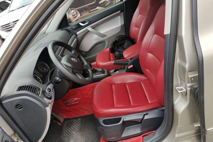 Used Skoda Octavia 2014 1.6L Automatic Yijie Edition Left Front Seat