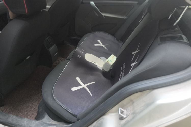 Used Skoda Octavia 2014 1.6L Automatic Yijie Edition Left Rear Seat