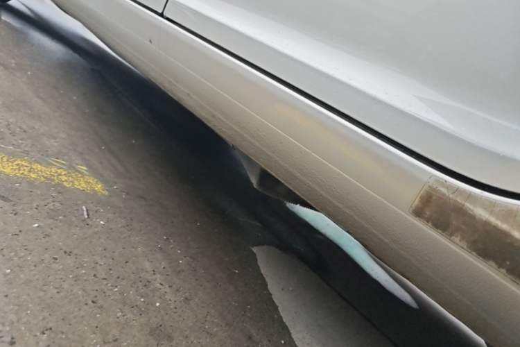 Used Skoda Octavia 2014 2.0L Automatic Yijie Edition Left Side Sill