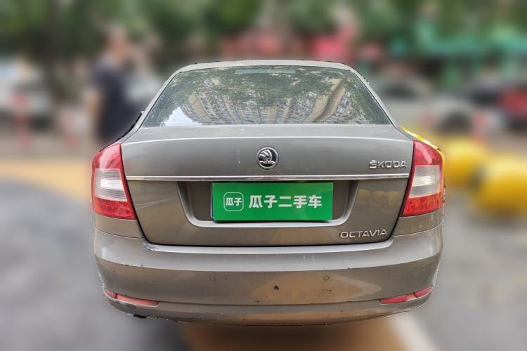 Used Skoda Octavia 2014 1.6L Automatic Yijun Edition Rear