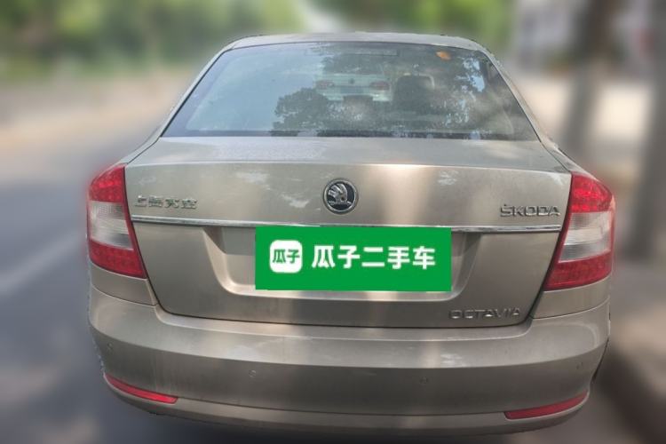 Used Skoda Octavia 2014 1.6L Automatic Yijun Edition Rear