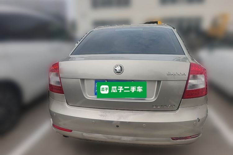 Used Skoda Octavia 2014 1.6L Automatic Yijie Edition Rear
