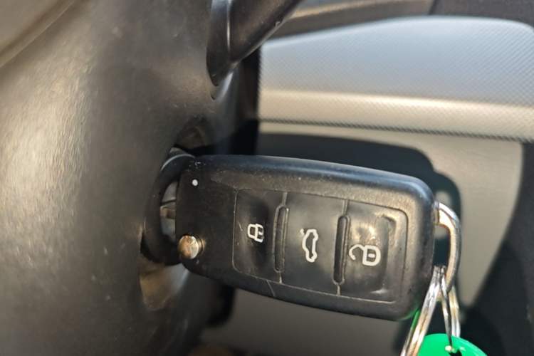 Used Skoda Octavia 2014 2.0L Automatic Yijie Edition Vehicle Key