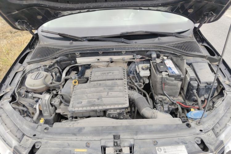 Used Skoda Octavia 2015 1.6L Manual Eado Edition Engine Bay