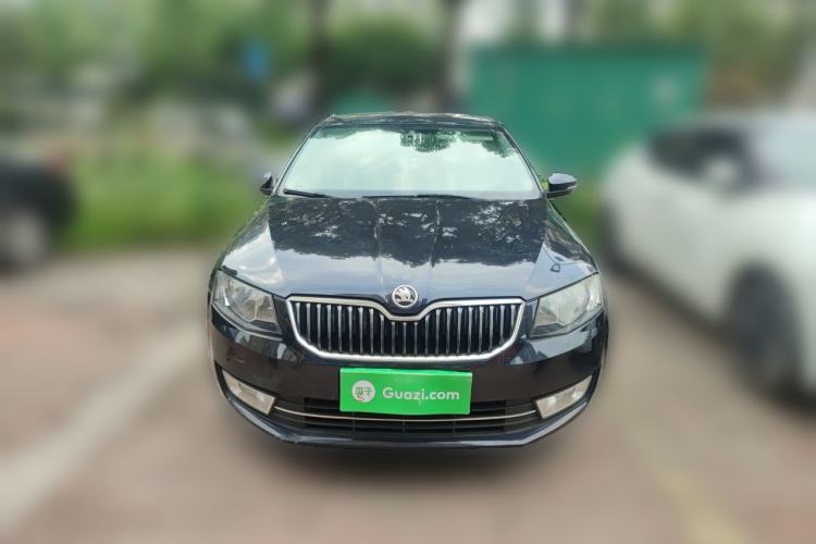 Used Skoda Octavia 2015 1.6L Automatic Eado Edition Exterior 1