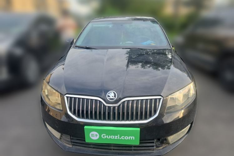 Used Skoda Octavia 2015 1.6L Automatic Yijie Edition Front