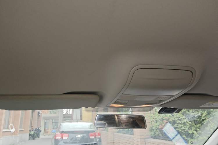 Used Skoda Octavia 2015 1.6L Automatic Eado Edition Headliner