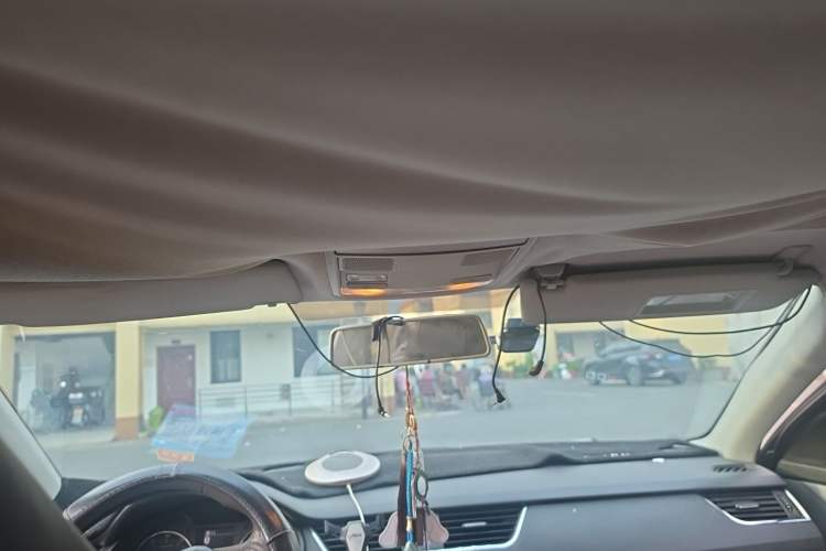 Used Skoda Octavia 2015 1.6L Automatic Yijie Edition Headliner