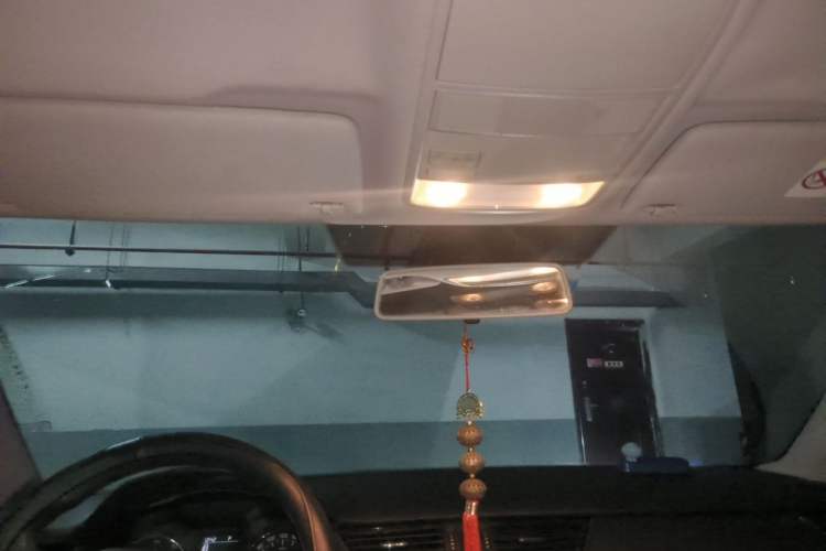 Used Skoda Octavia 2015 1.6L Automatic Yijie Edition Headliner