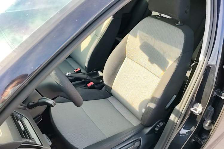Used Skoda Octavia 2015 1.6L Manual Eado Edition Left Front Seat