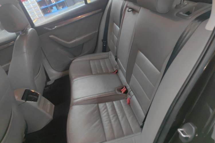 Used Skoda Octavia 2015 1.6L Manual Yijun Edition Left Rear Seat