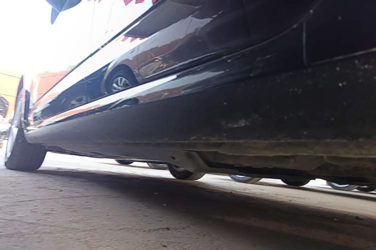 Used Skoda Octavia 2015 1.6L Automatic Yijun Edition Left Side Sill