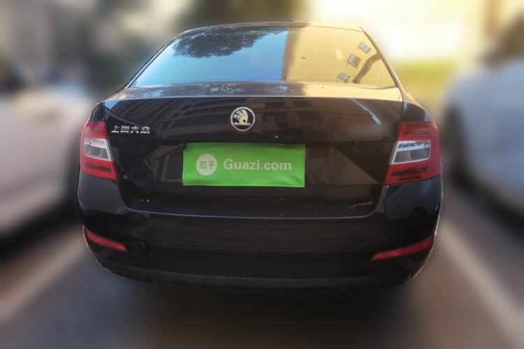Used Skoda Octavia 2015 1.6L Manual Yijie Edition Rear