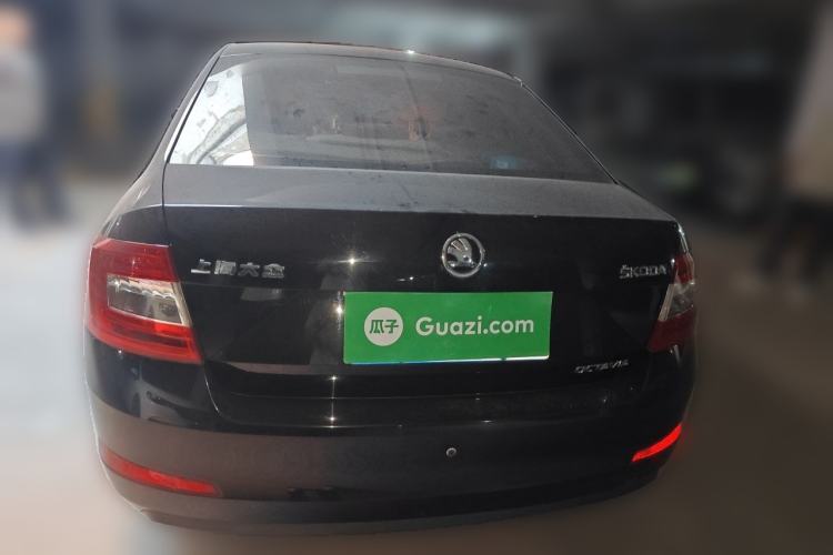 Used Skoda Octavia 2015 1.6L Manual Eado Edition Rear